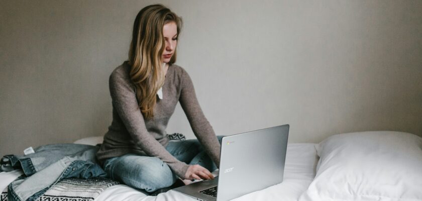 Sex at a distance? Exploring modern forms of intimacy in long-distance relationships